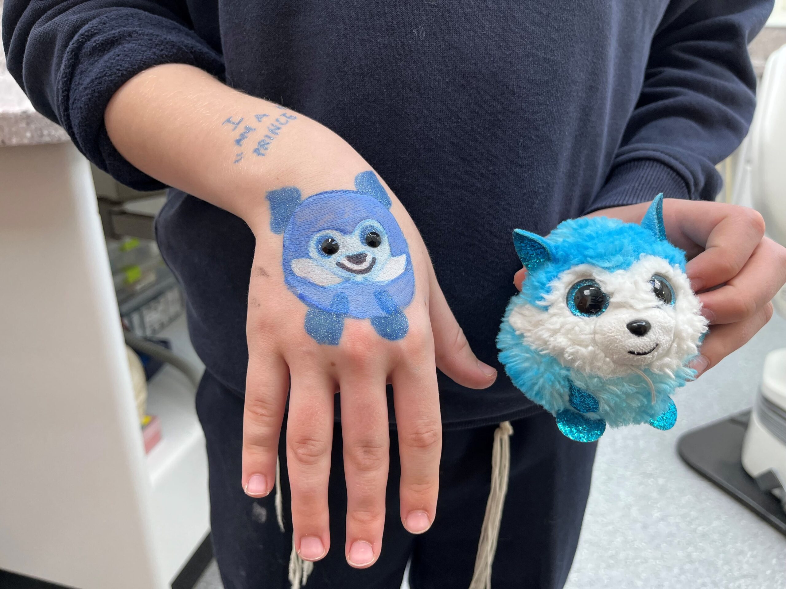 hand painting